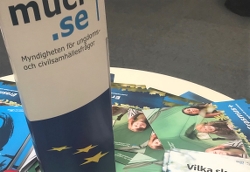 MUCF:s logga tillsammans med EU-broschyrer