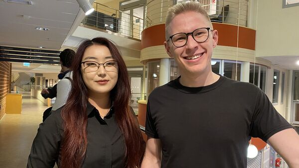 Jadeline Miao, Calvin Nau