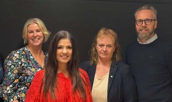 Anette Fogelqvist och Mariah Ben Salem Dynehäll från Drivhuset Göteborg tillsammans med Ann Svensson och Petter Ahlström, Högskolan Väst.