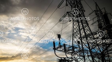 Elledningar mot himmel