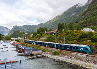 Photo of a train in Norway. Photo: Shutterstock.com