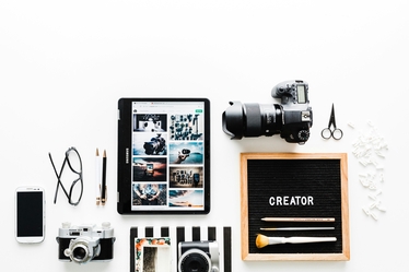brooke-lark-cqOZcjOOmRw-unsplash